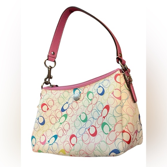 Vintage Coach Red and Pink Shoulder Bag with Signature Print - Picture 11 of 13